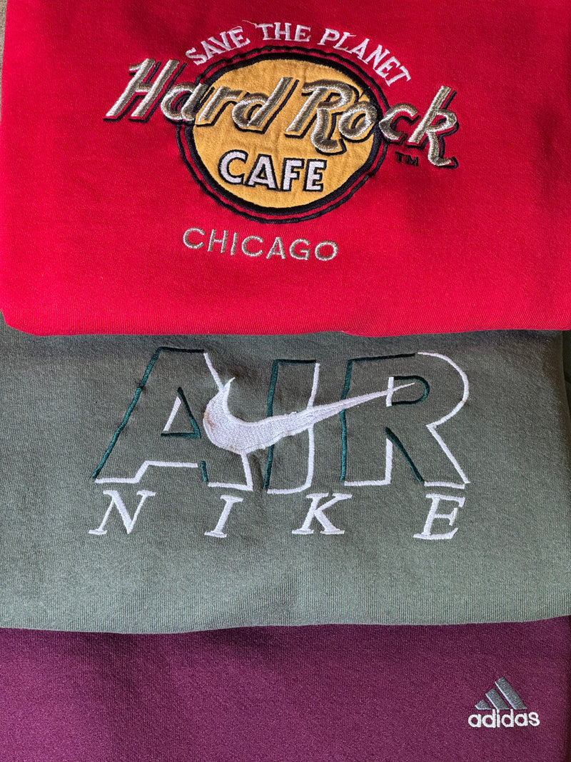Hoodies / Crewnecks