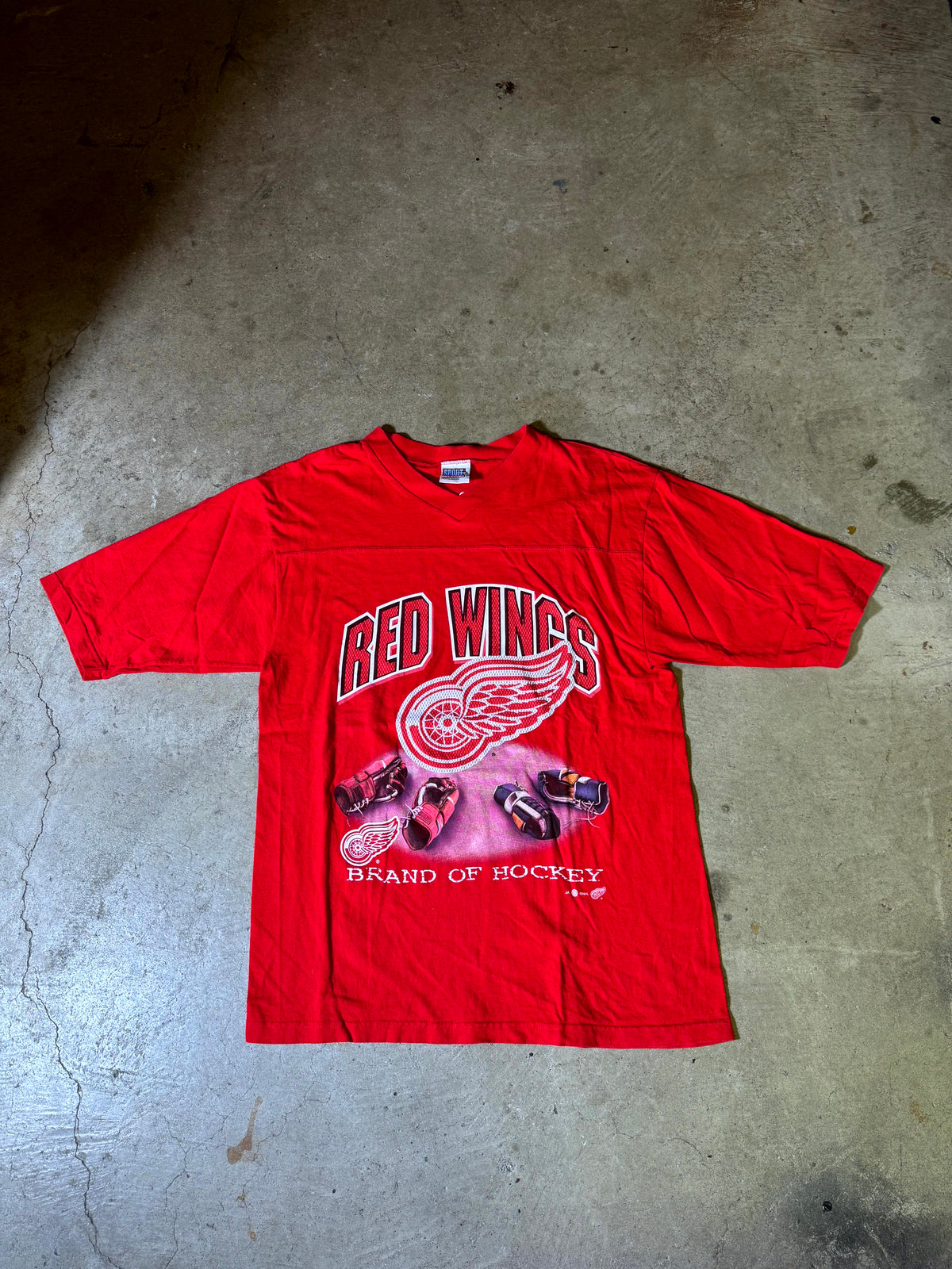 Detroit Red Wings V-neck Shirt / Jersey-L