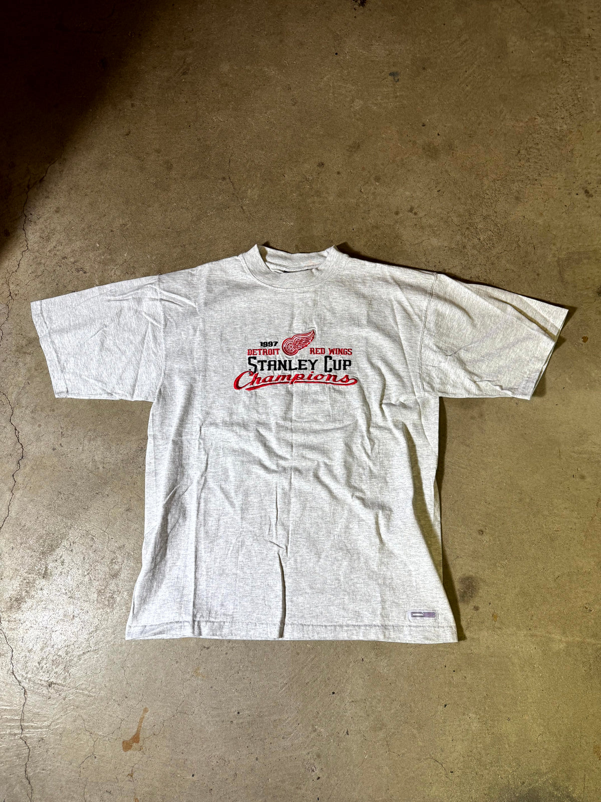 97 Detroit Red Wings Tee-M