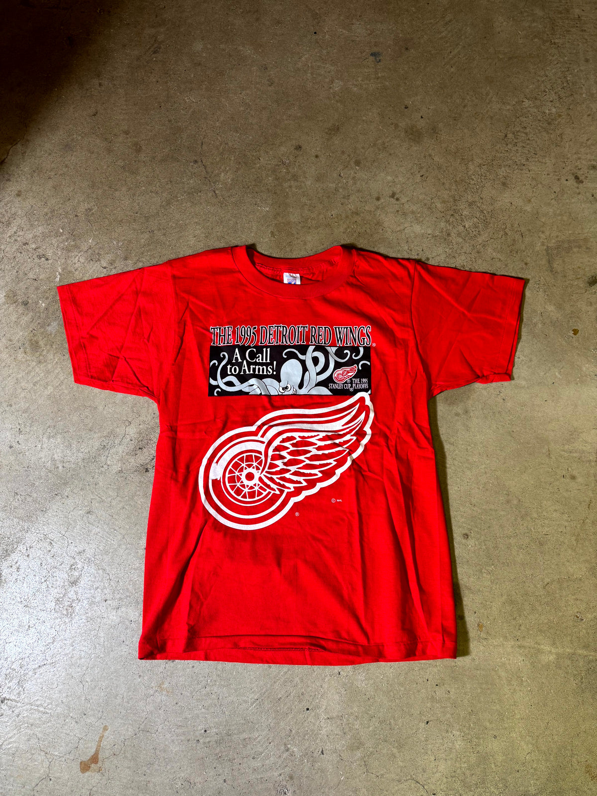 95 Detroit Red Wings Playoffs Tee-M