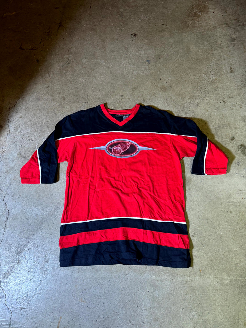 Detroit Red Wings Raglan Style Shirt-L