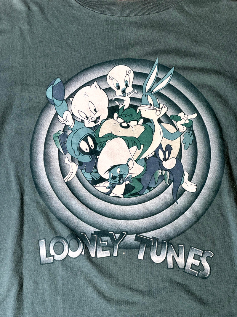 90s Looney tunes Six Flags Tee-L